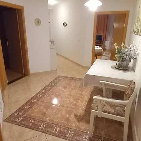 Favorite Apartamento